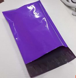 Imprimindo sacos polis de empacotamento, saco poli plástico roxo do encarregado do envio da correspondência